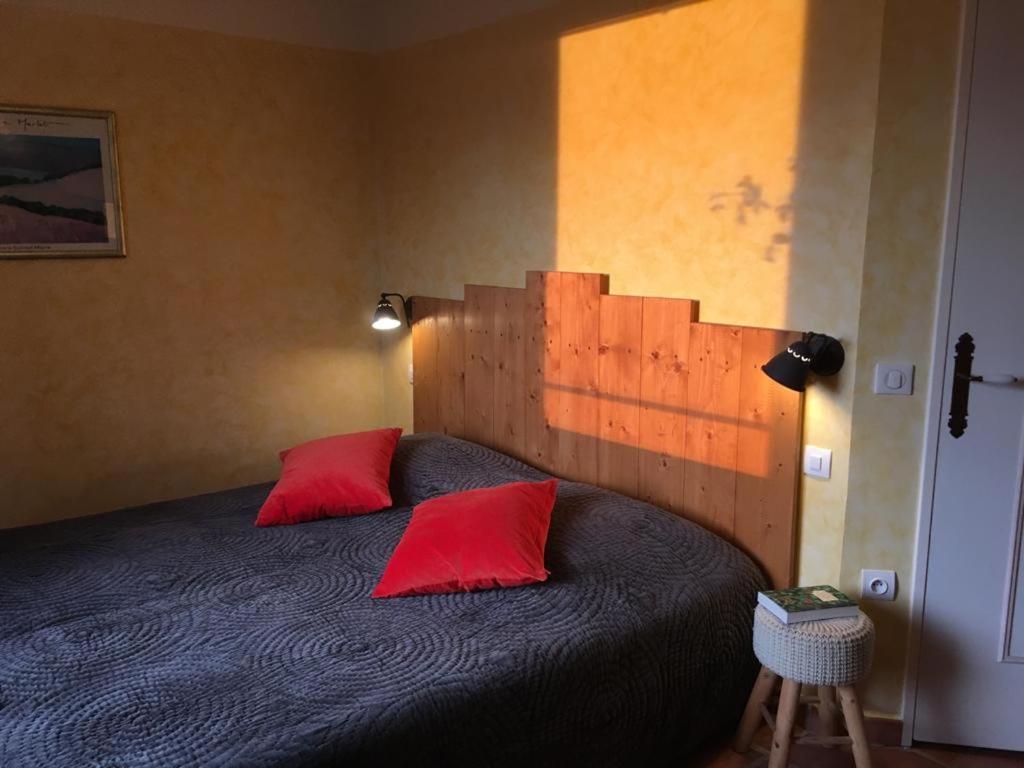La Ferme Du Petit Segries Bed And Breakfast Moustiers-Sainte-Marie Exterior photo