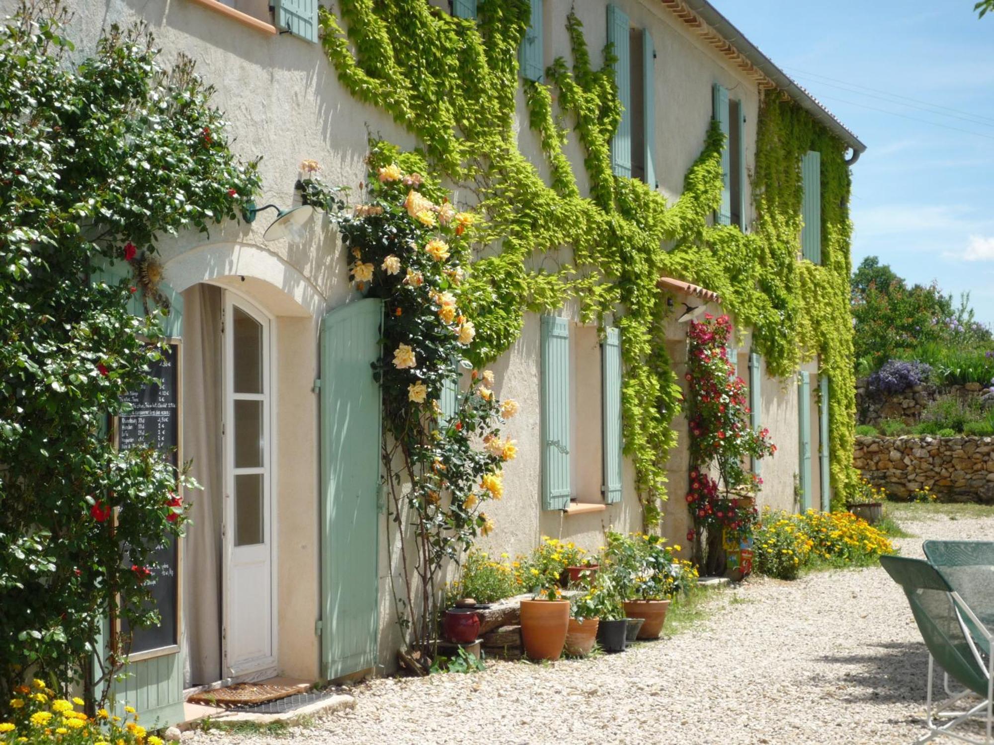 La Ferme Du Petit Segries Bed And Breakfast Moustiers-Sainte-Marie Exterior photo