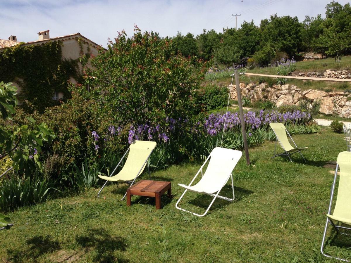La Ferme Du Petit Segries Bed And Breakfast Moustiers-Sainte-Marie Exterior photo